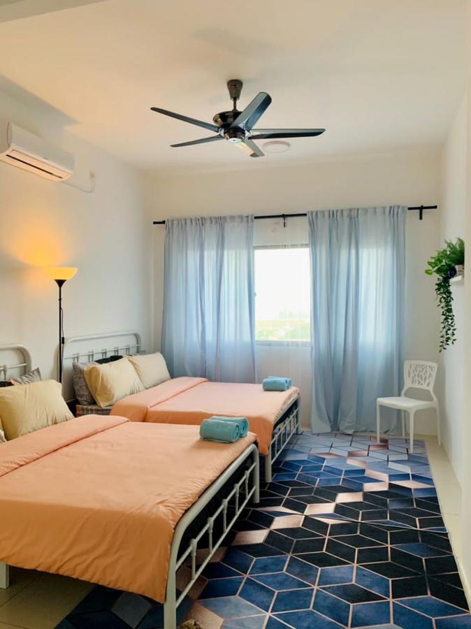 Bunga Homestay Sea View Kuala Terengganu Exterior photo